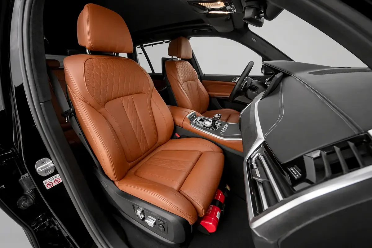 BMW X5 M50i Steptronic xDrive (530 حصان) - 11