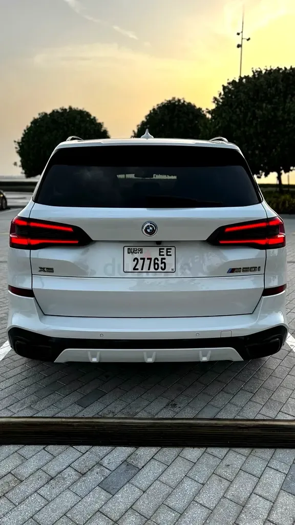 BMW X5 M50i Steptronic xDrive (530 حصان) - 3