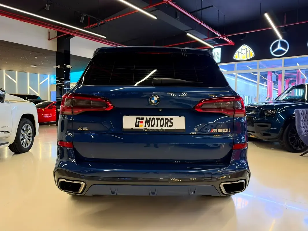 BMW X5 M50i Steptronic xDrive (530 حصان) - 7
