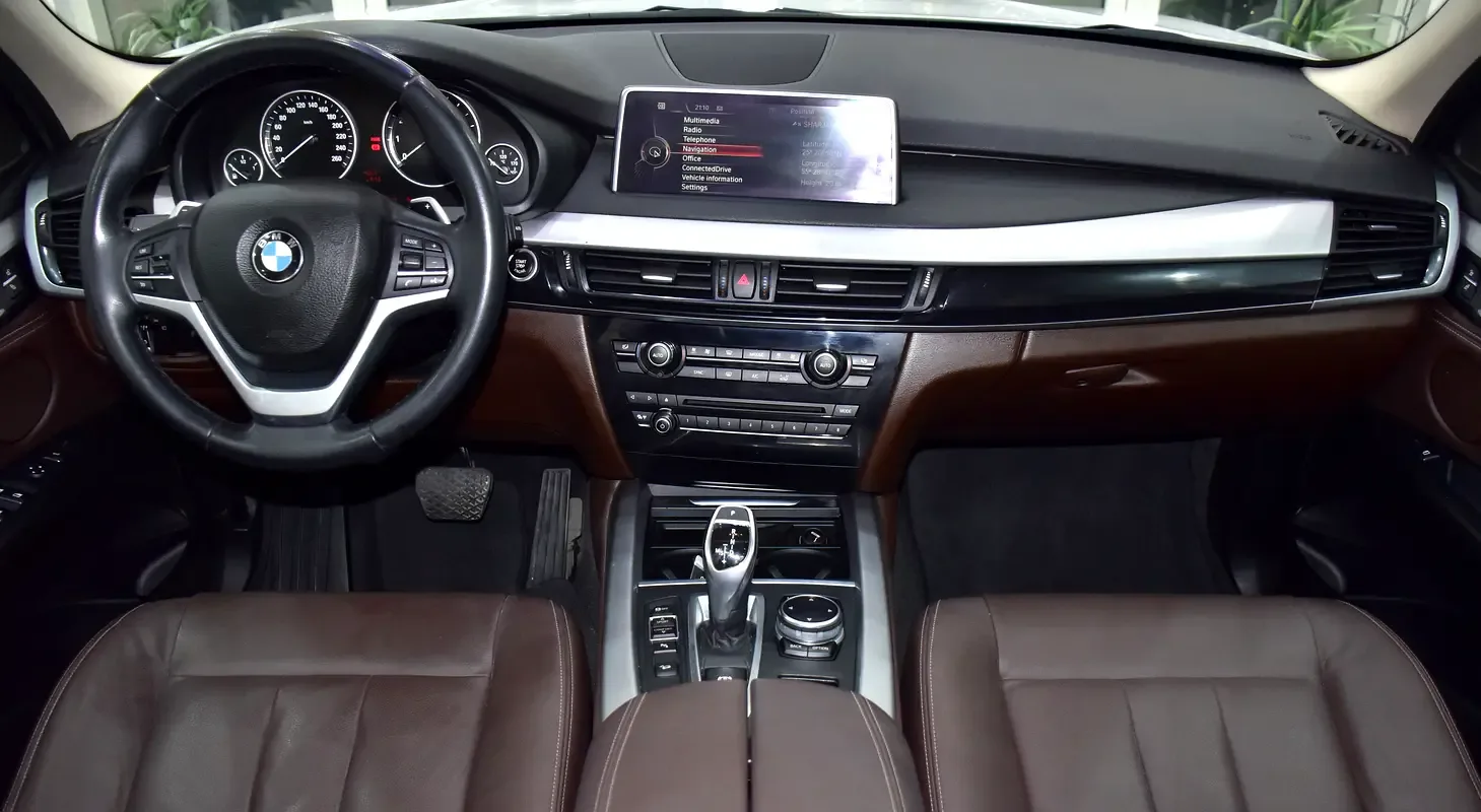 BMW X5 xDrive35i Steptronic (306 hp) - 11