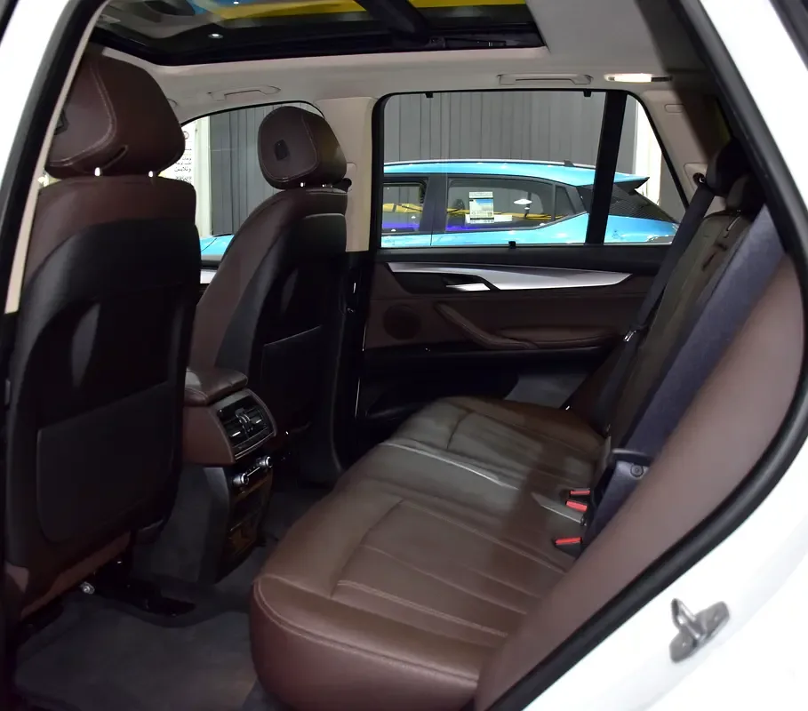 BMW X5 xDrive35i Steptronic (306 hp) - 16