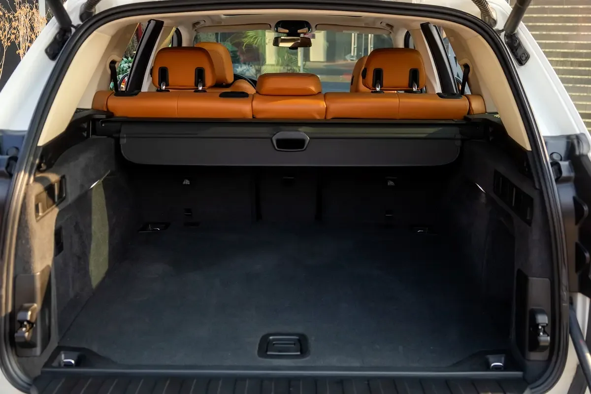 BMW X5 xDrive40i Steptronic (340 hp) - 9