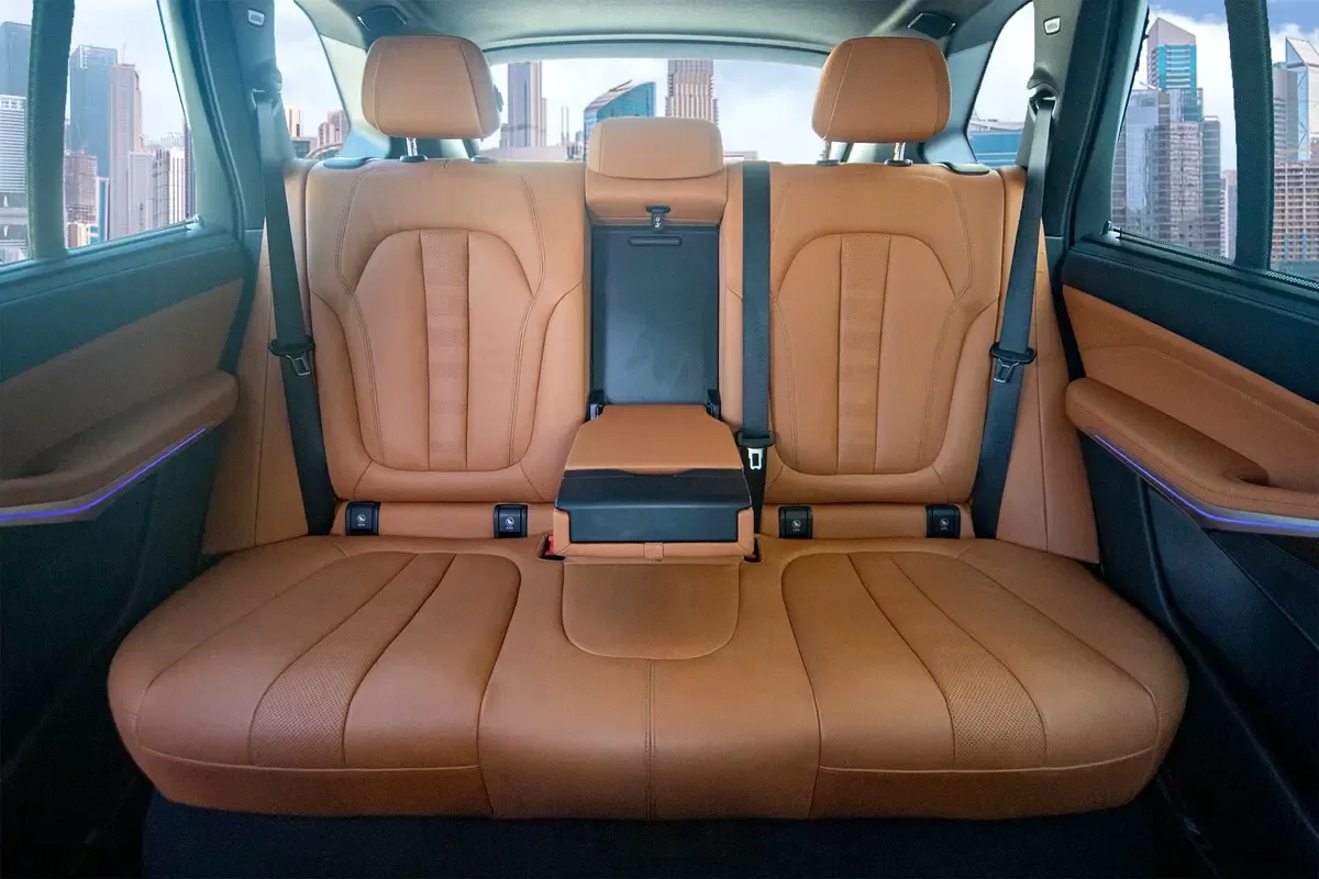 BMW X5 xDrive40i Steptronic (340 hp) - 16