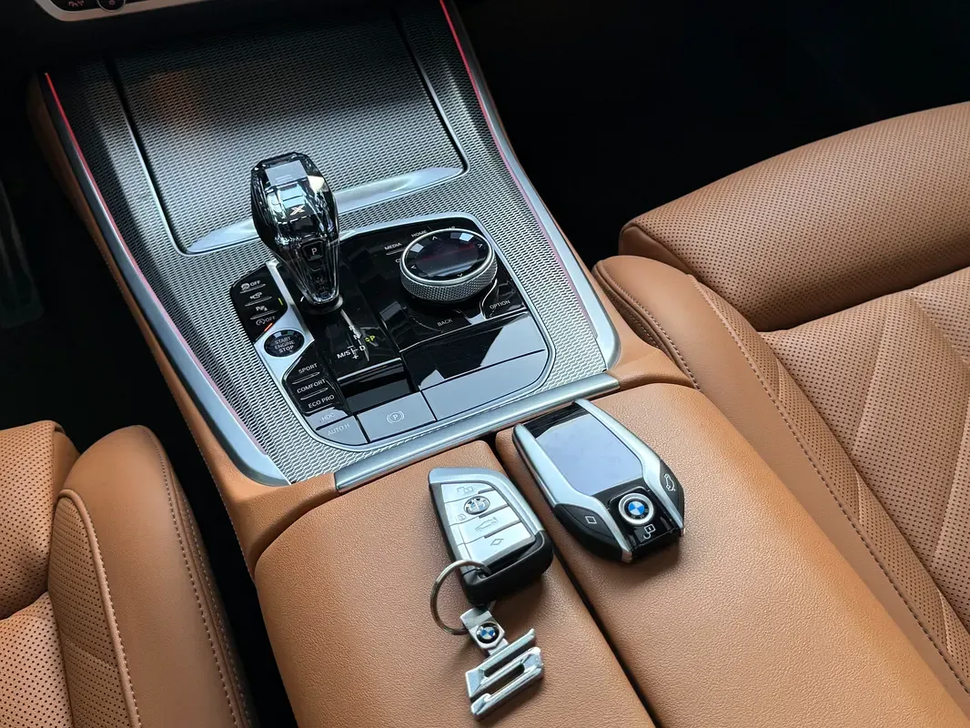 BMW X5 xDrive40i Steptronic (340 حصان) - 19