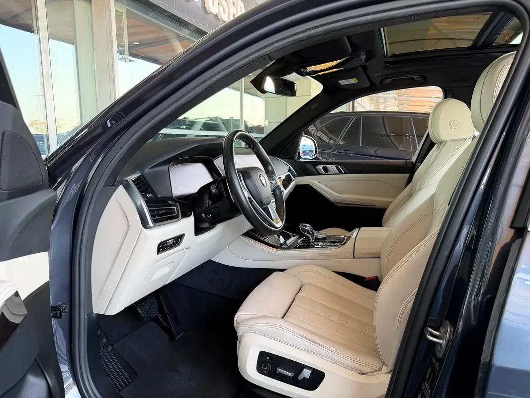 BMW X5 xDrive40i Steptronic (340 حصان) - 13
