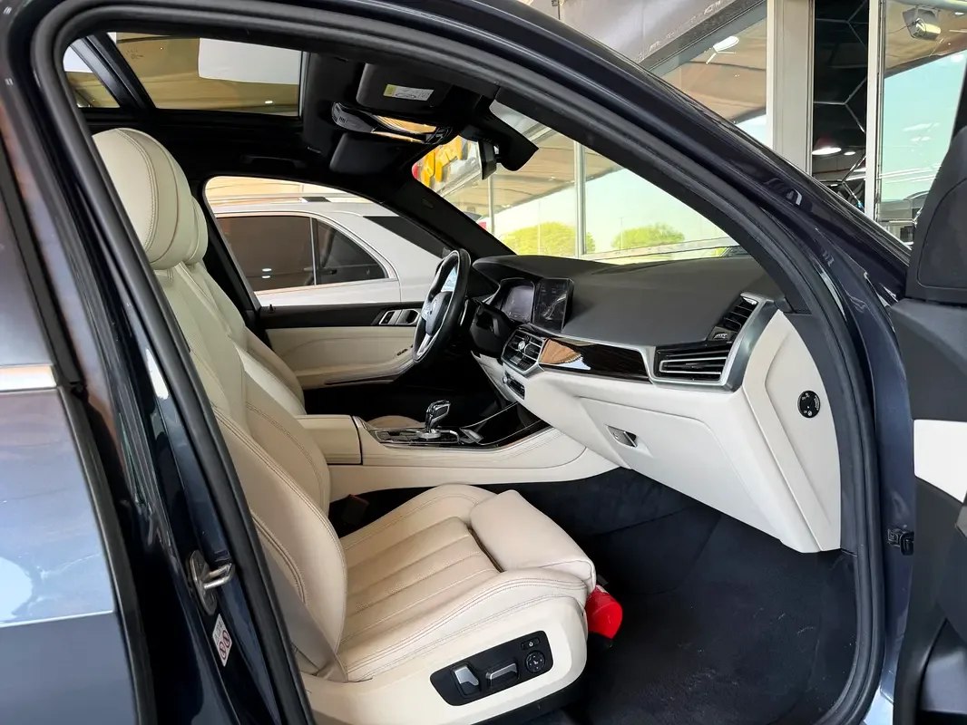 BMW X5 xDrive40i Steptronic (340 حصان) - 15