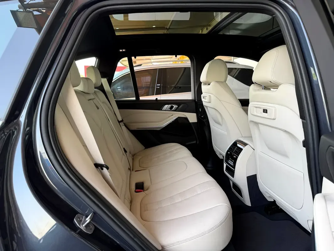 BMW X5 xDrive40i Steptronic (340 حصان) - 20