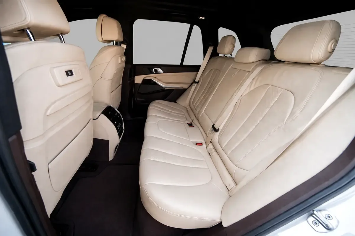 BMW X5 xDrive40i Steptronic (340 حصان) - 8