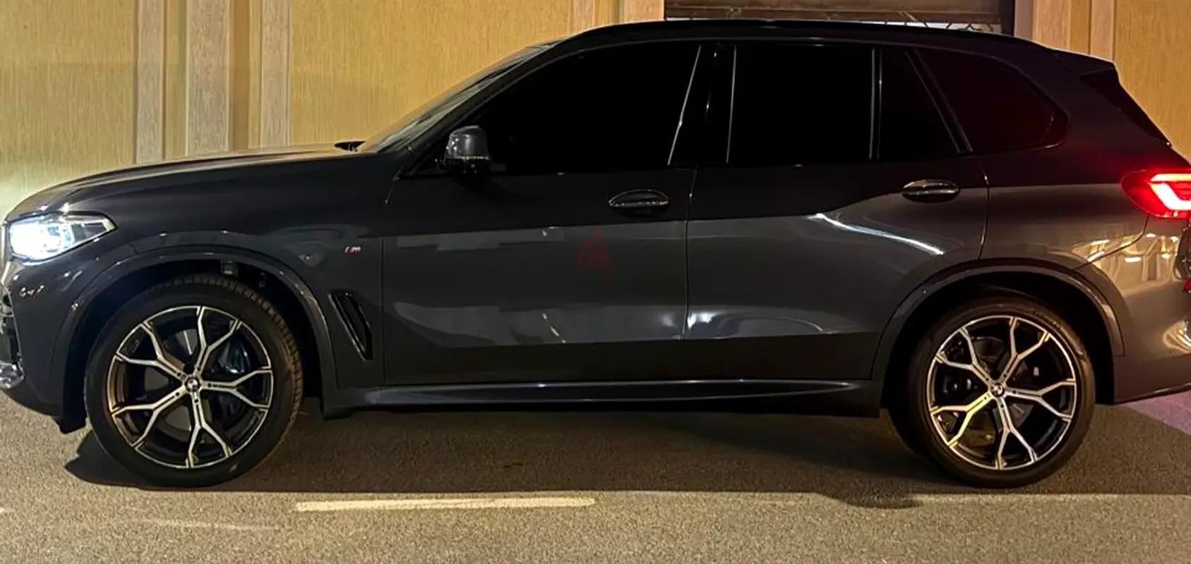 BMW X5 xDrive40i Steptronic (340 hp) - 2
