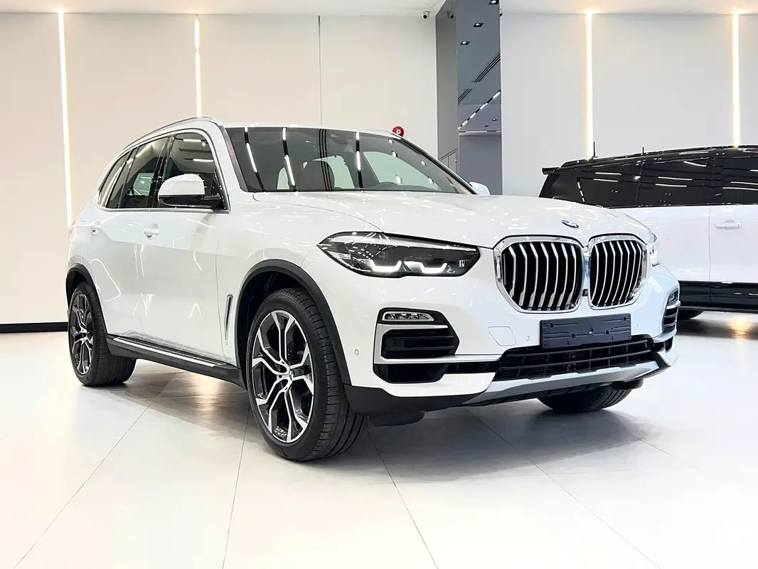 BMW X5 xDrive40i Steptronic (340 حصان)