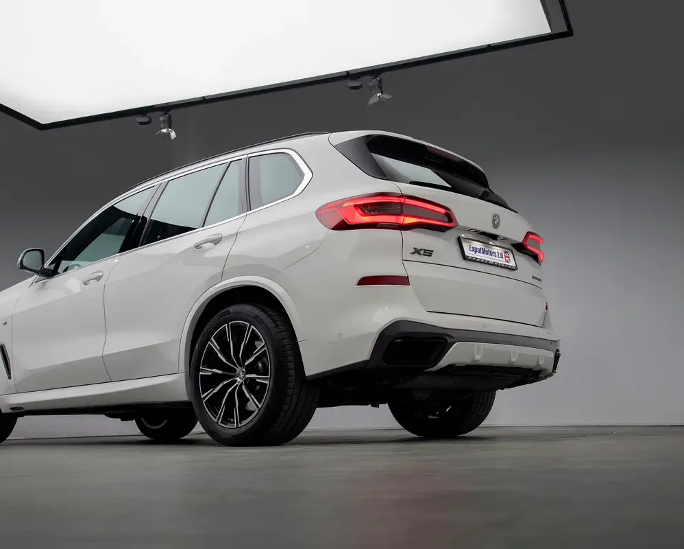 BMW X5 xDrive40i Steptronic (340 حصان) - 6