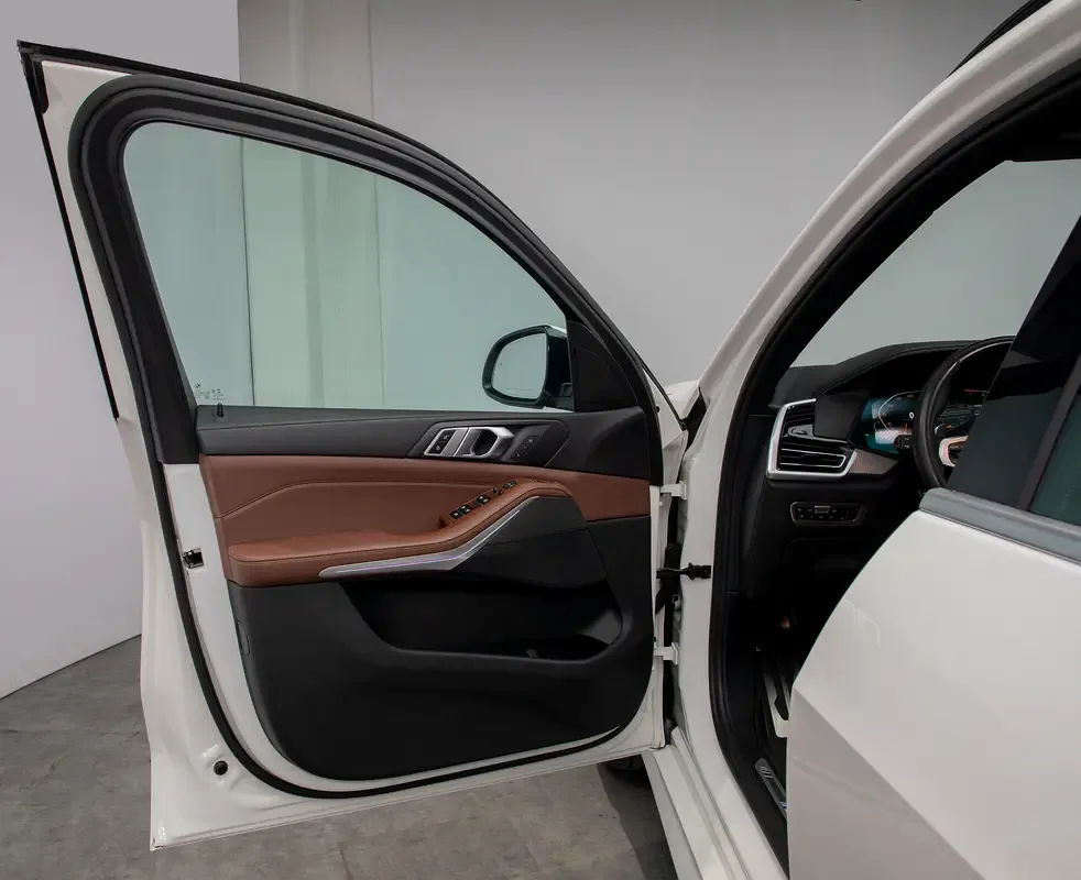 BMW X5 xDrive40i Steptronic (340 حصان) - 19
