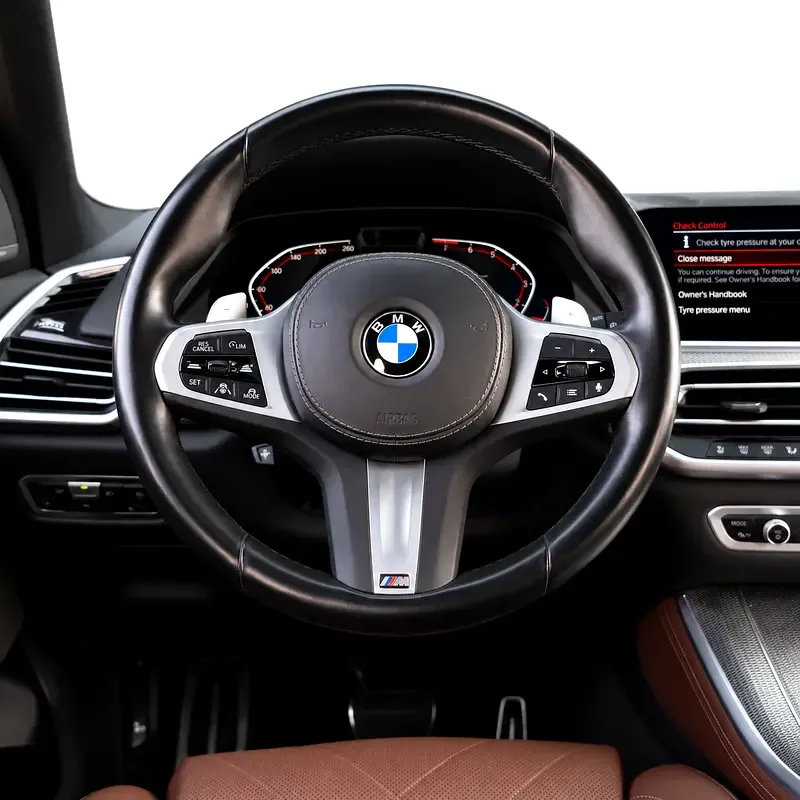 BMW X5 xDrive40i Steptronic (340 حصان) - 8