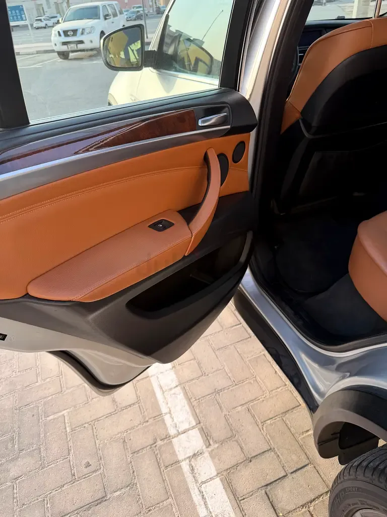 BMW X5 xDrive48i AT (355 hp) - 10