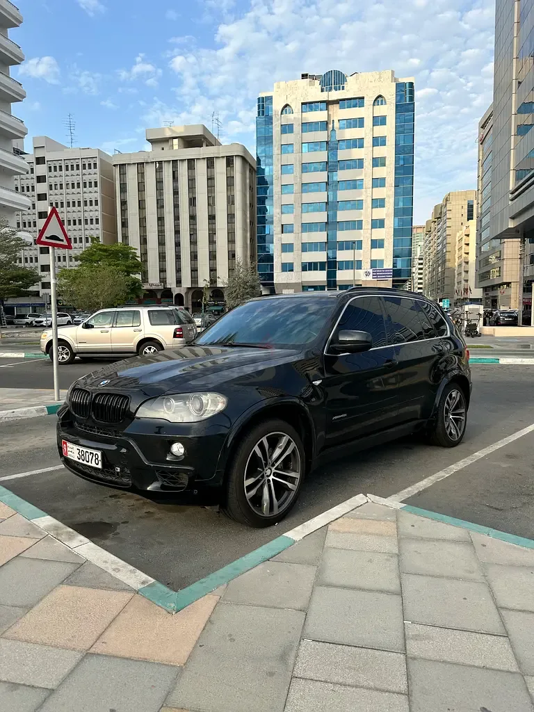 BMW X5 xDrive50i Steptronic (407 hp)
