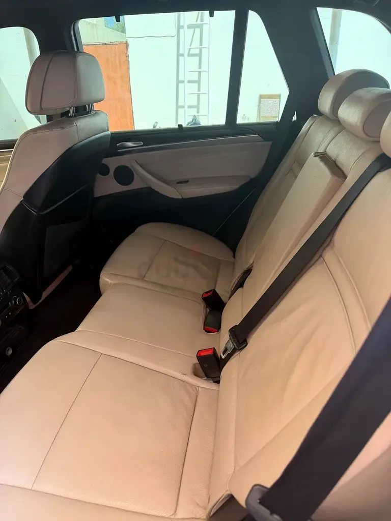 BMW X5 xDrive50i Steptronic (407 hp) - 7