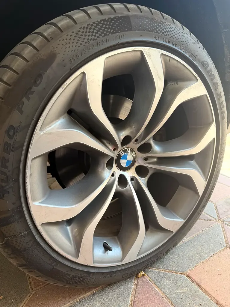 BMW X5 xDrive50i Steptronic (407 hp) - 8