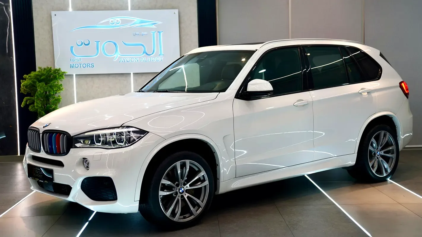 BMW X5 xDrive50i Steptronic (450 hp)