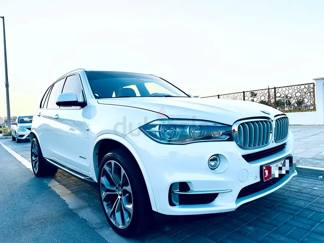 BMW X5 xDrive50i Steptronic (450 hp)