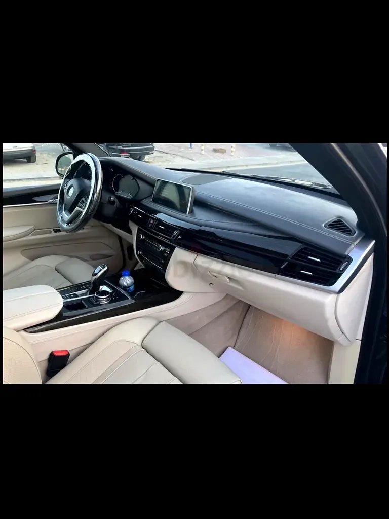 BMW X5 xDrive50i Steptronic (450 حصان) - 8