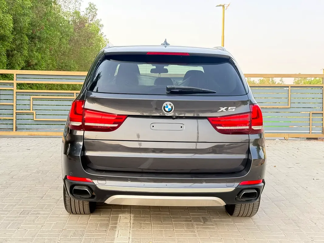 BMW X5 xDrive50i Steptronic (450 hp) - 11