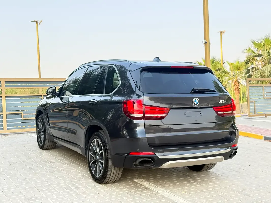 BMW X5 xDrive50i Steptronic (450 hp) - 10