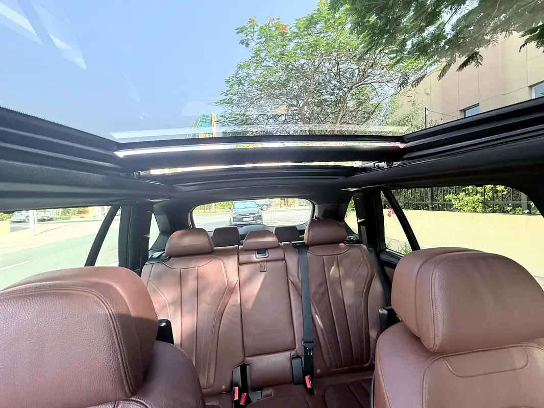 BMW X5 xDrive50i Steptronic (450 حصان) - 10