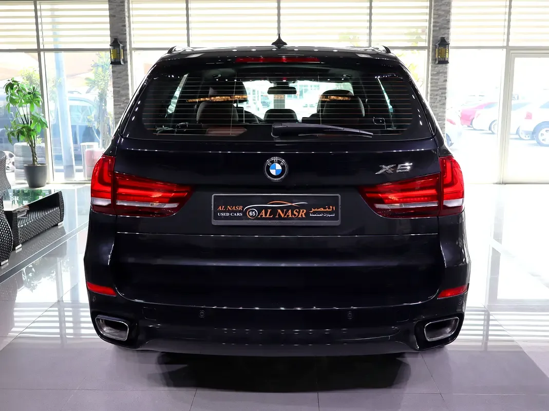 BMW X5 xDrive50i Steptronic (450 حصان) - 5