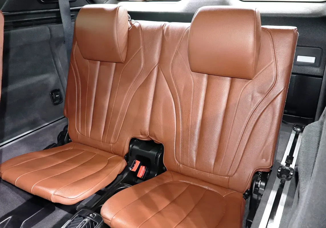 BMW X5 xDrive50i Steptronic (450 حصان) - 16
