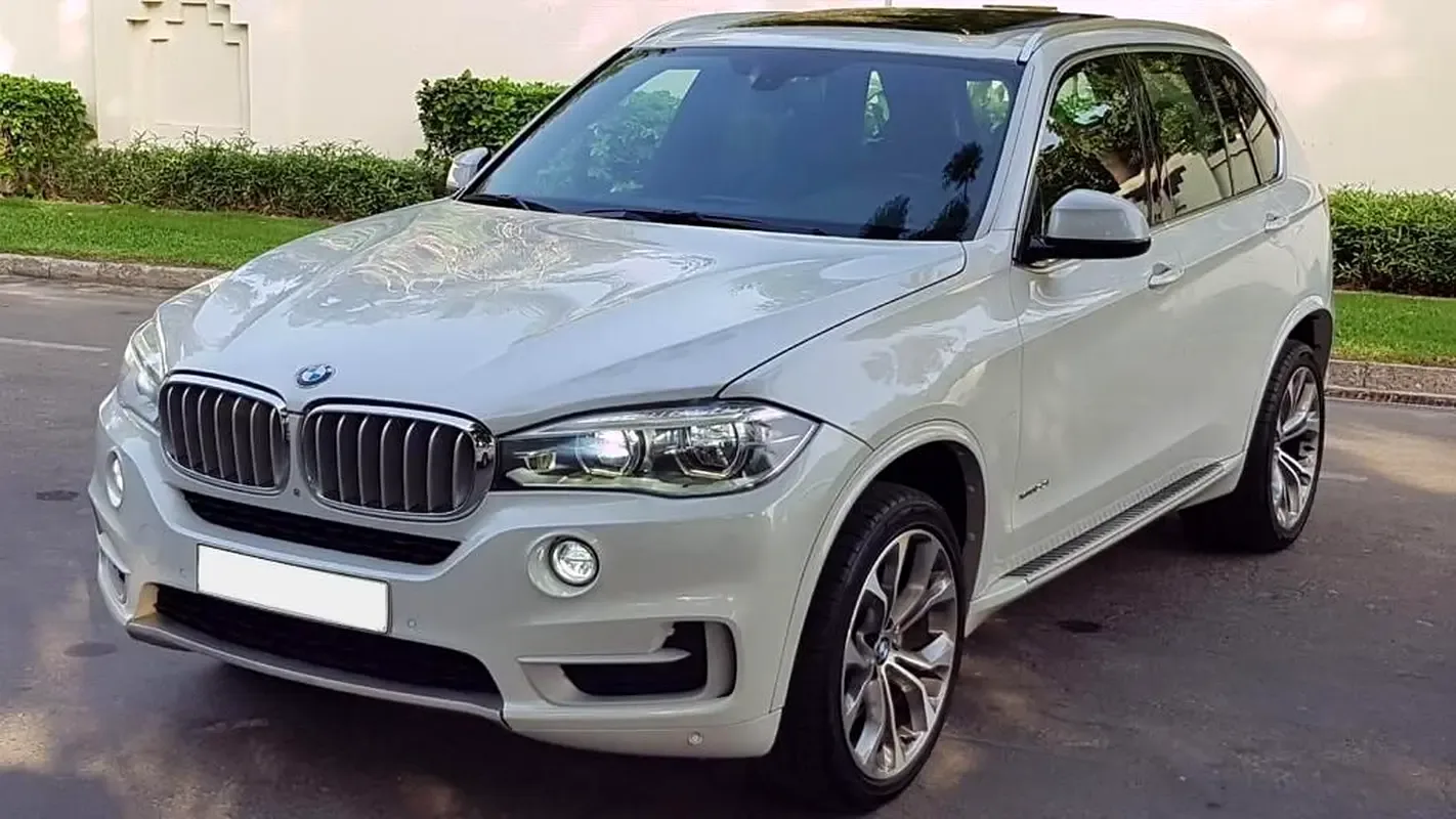 BMW X5 xDrive50i Steptronic (462 hp)
