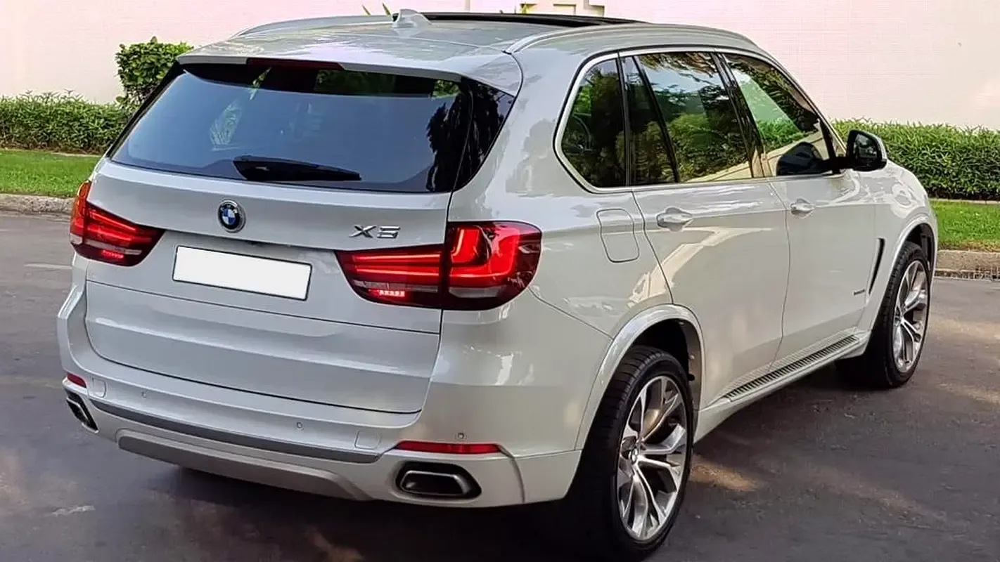 BMW X5 xDrive50i Steptronic (462 حصان) - 10