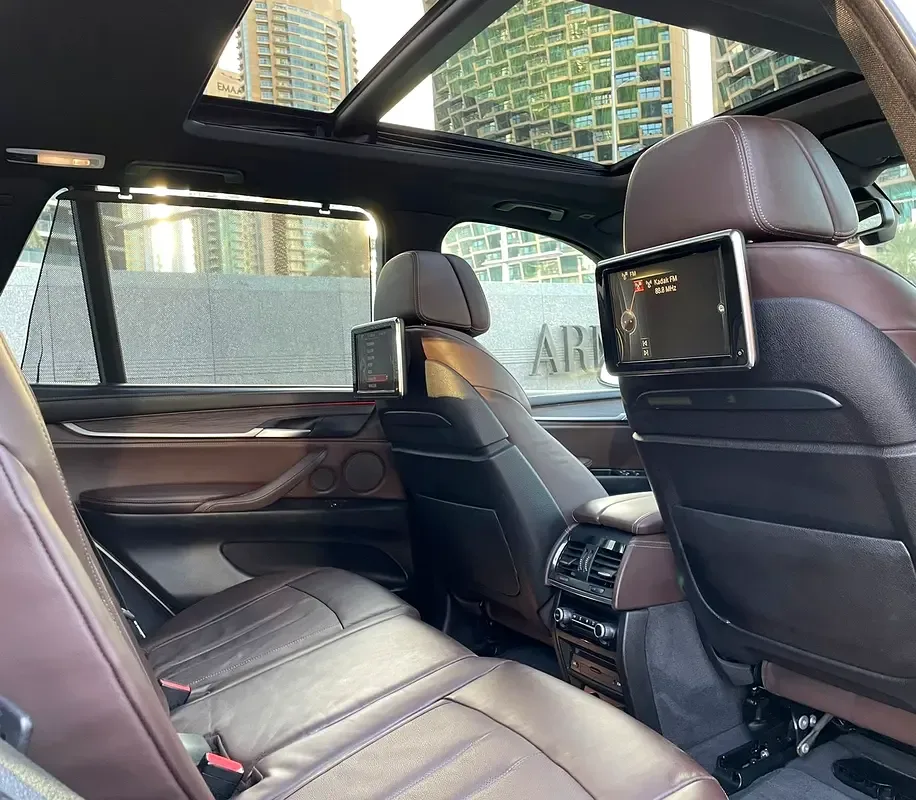 BMW X5 xDrive50i Steptronic (462 حصان) - 20