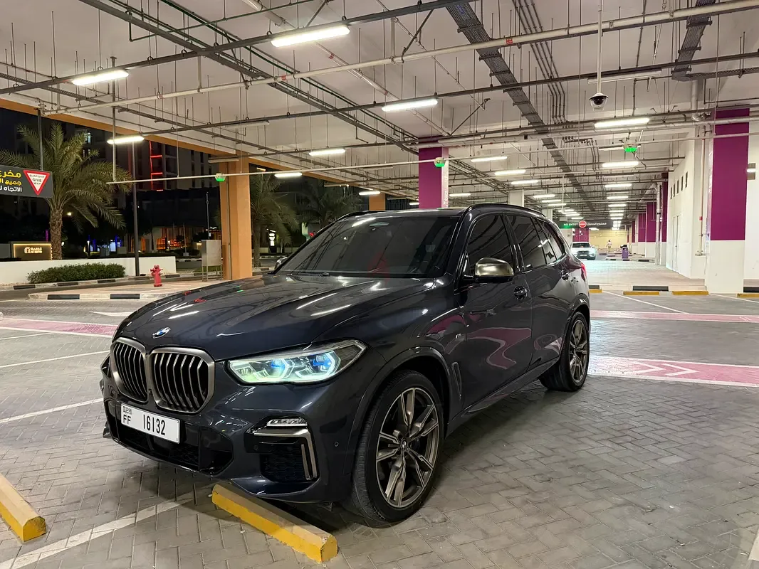 BMW X5 xDrive50i Steptronic (462 hp)