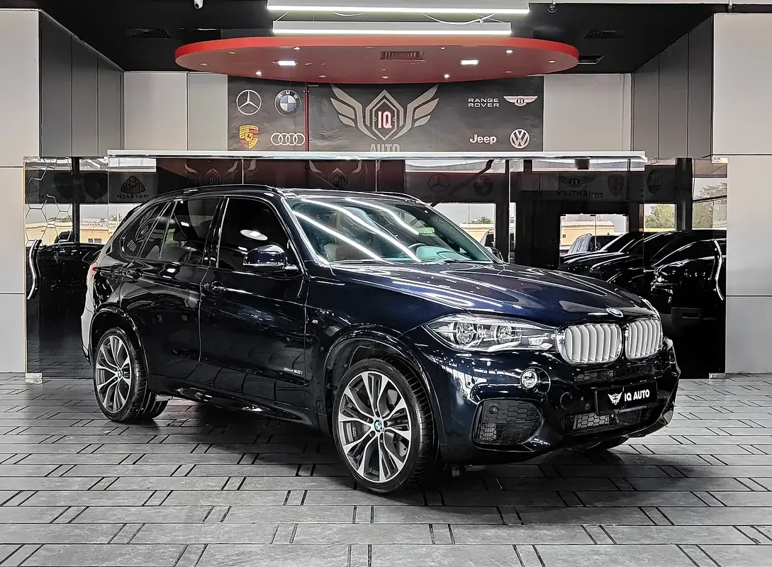 BMW X5 xDrive50i Steptronic (462 hp)