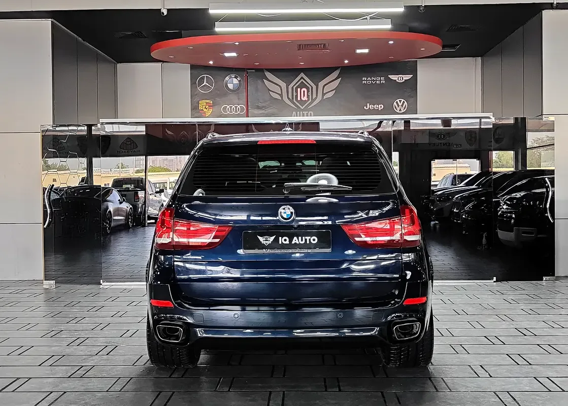 BMW X5 xDrive50i Steptronic (462 حصان) - 5