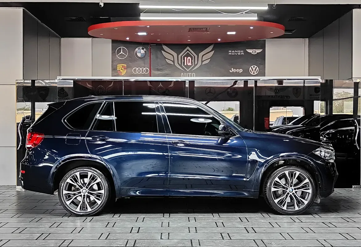 BMW X5 xDrive50i Steptronic (462 حصان) - 7