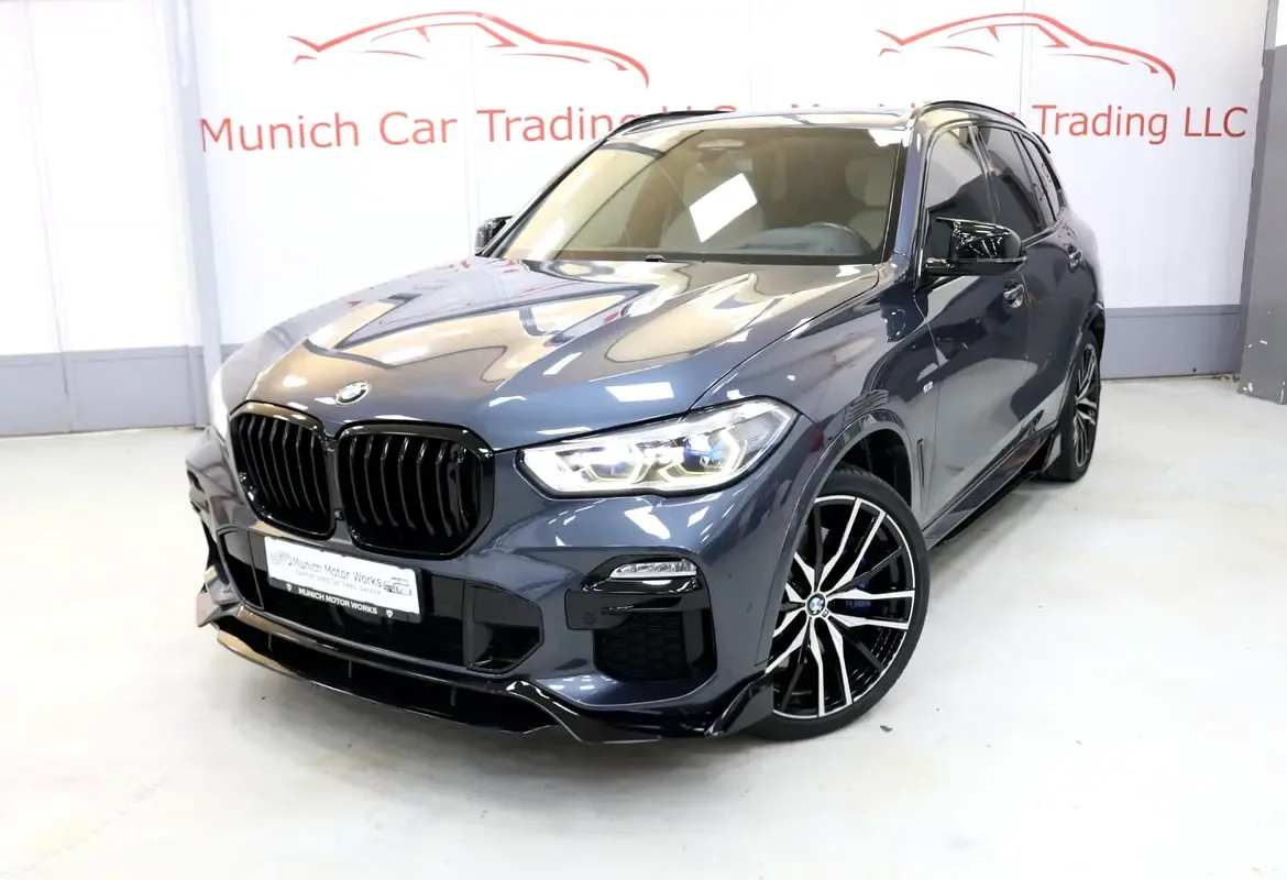 BMW X5 xDrive50i Steptronic (462 حصان)