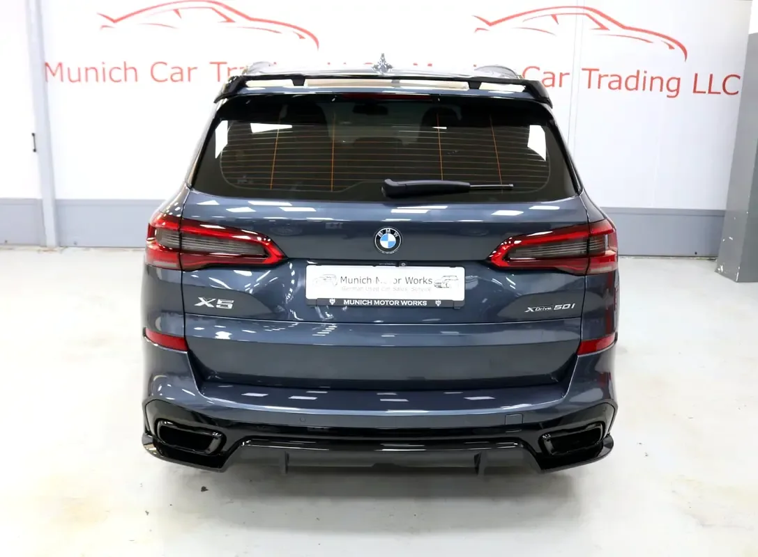 BMW X5 xDrive50i Steptronic (462 حصان) - 5