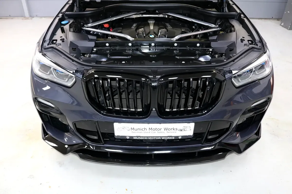 BMW X5 xDrive50i Steptronic (462 حصان) - 7