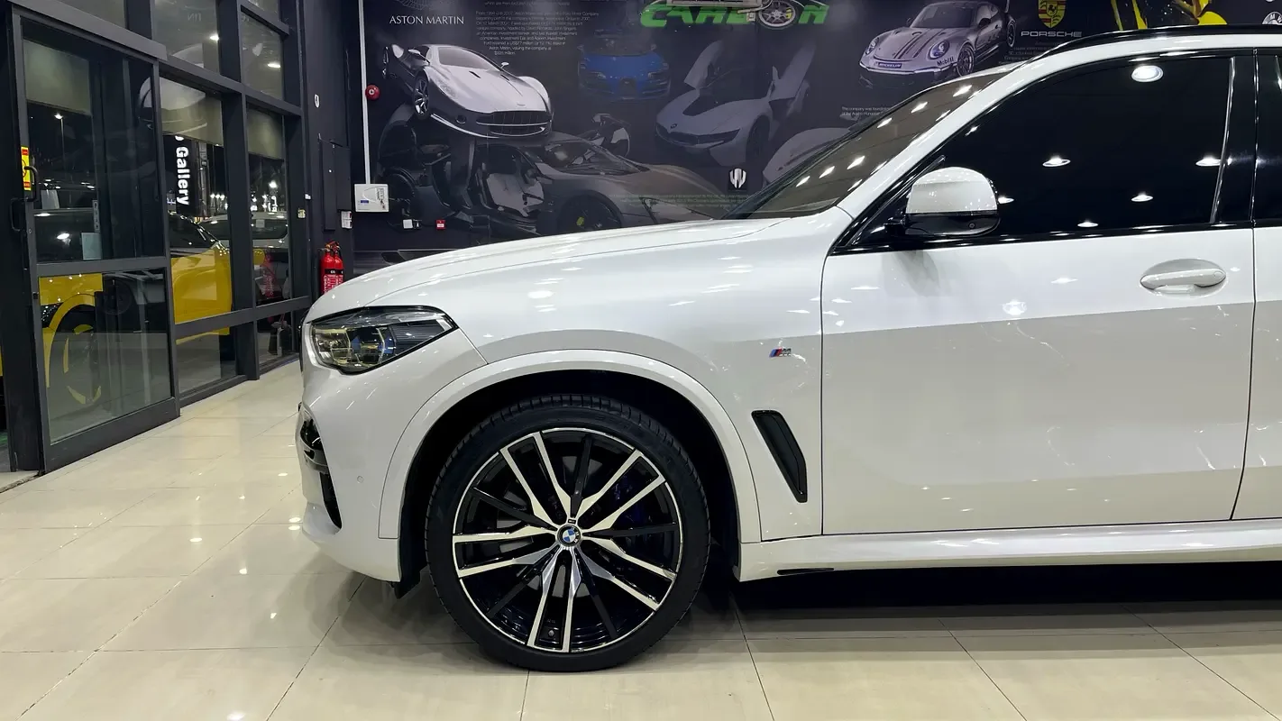 BMW X5 xDrive50i Steptronic (462 حصان) - 6