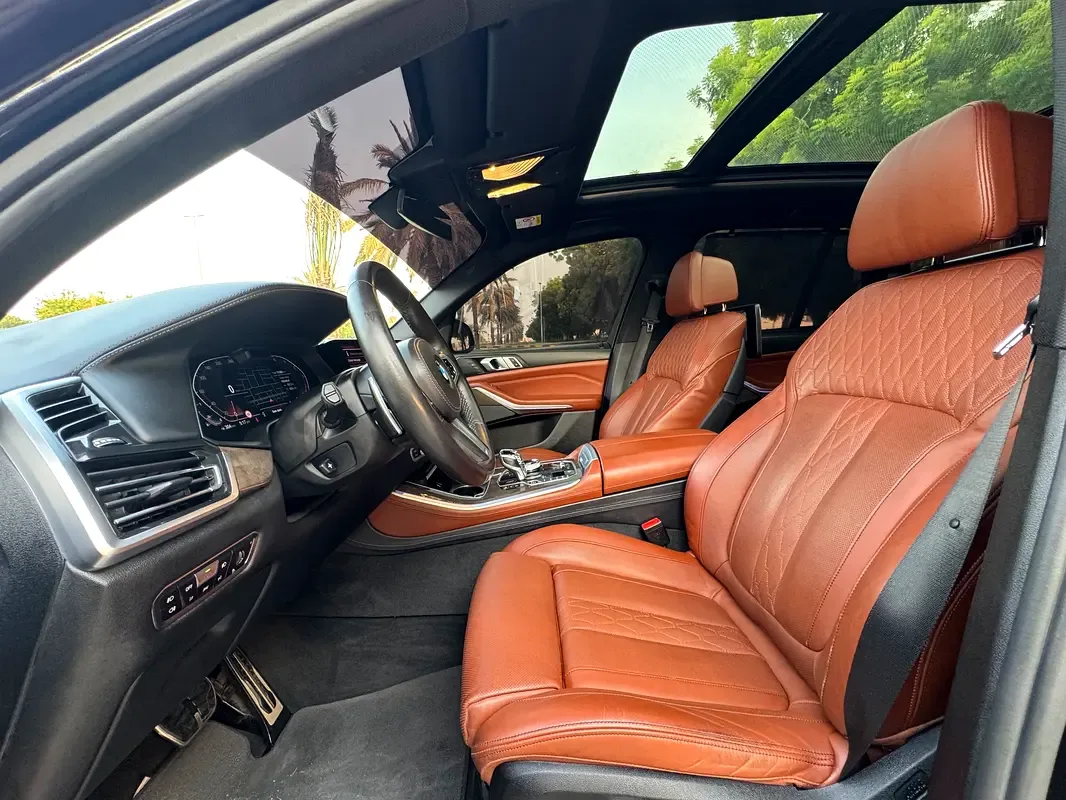 BMW X5 xDrive50i Steptronic (462 حصان) - 16