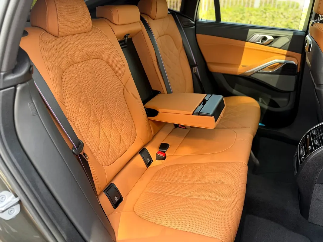 BMW X6 3.0 AT 4WD (380 حصان) - 15