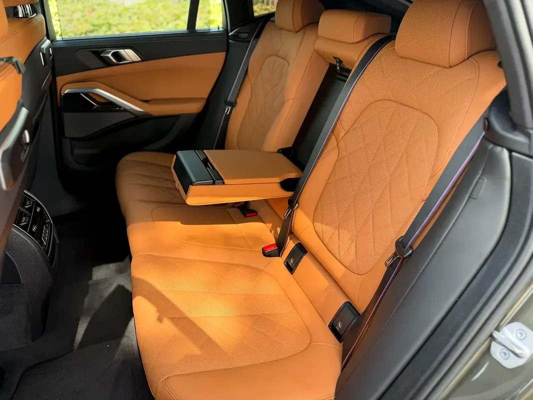 BMW X6 3.0 AT 4WD (380 حصان) - 17
