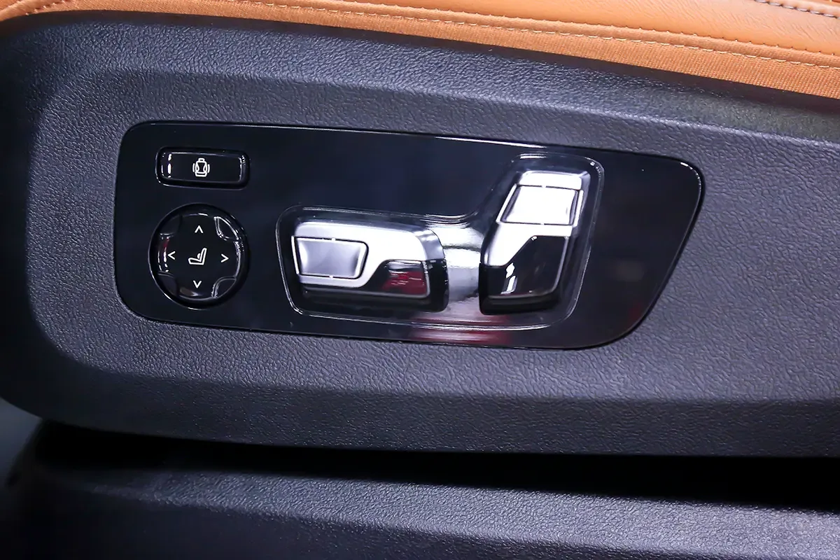 BMW X6 3.0 AT 4WD (380 حصان) - 15