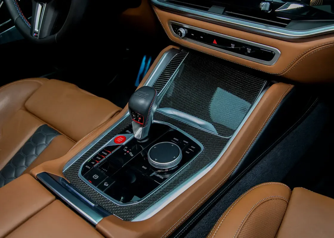 BMW X6 4.4 AT 4WD (530 حصان) - 11