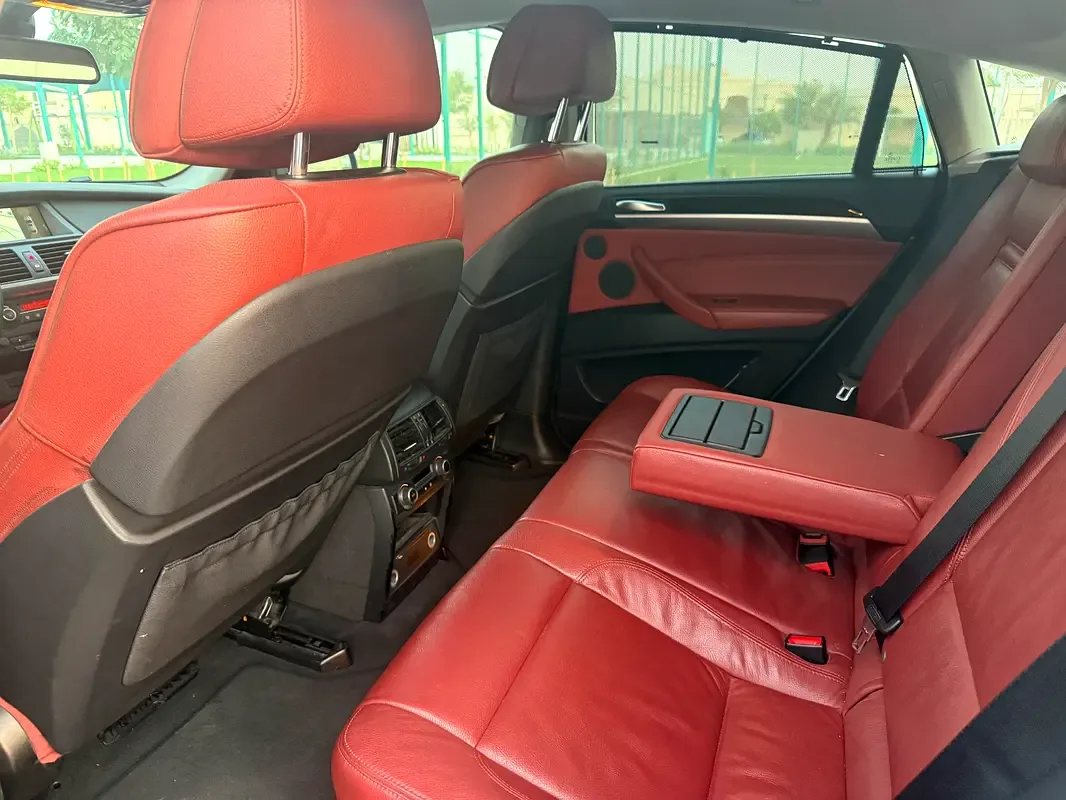 BMW X6 M 4.4 AT (555 حصان) - 12