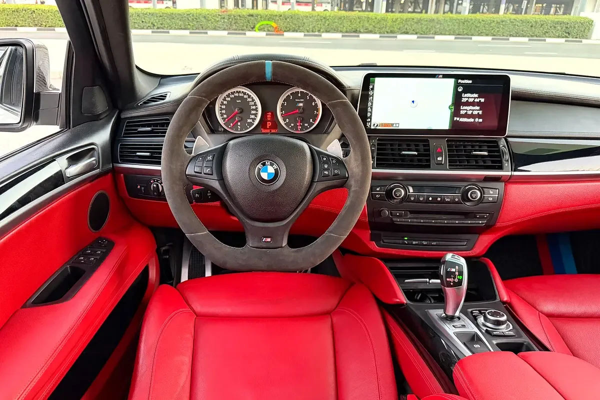 BMW X6 M 4.4 AT (555 hp) - 12