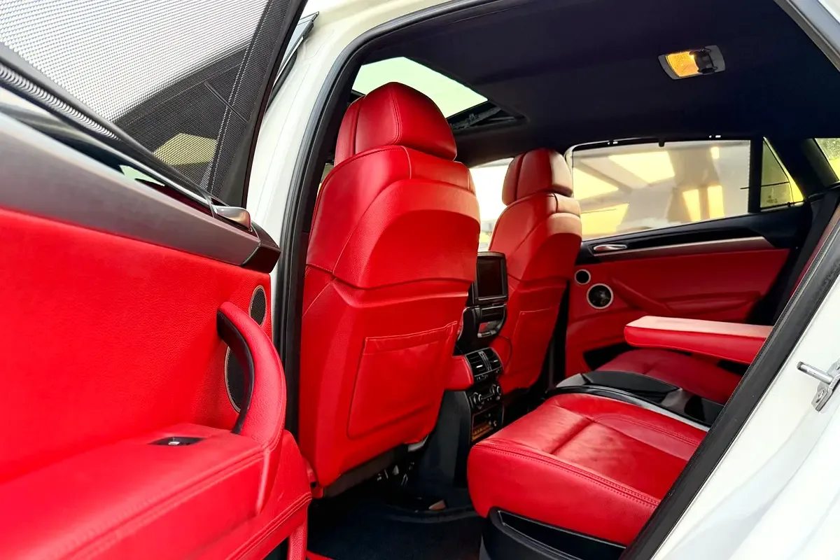 BMW X6 M 4.4 AT (555 hp) - 11