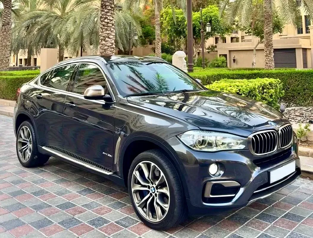 BMW X6 M 4.4 xDrive Steptronic (575 hp)