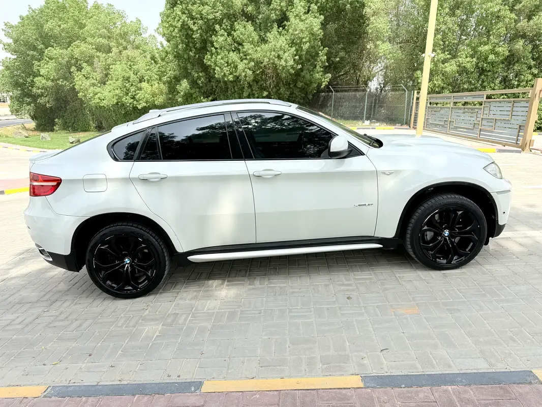 BMW X6 M 4.4 xDrive Steptronic (575 hp) - 10